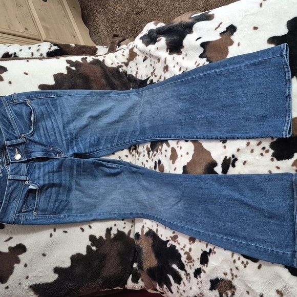 American Eagle Outfitters, Kick Boot, Womens Boot Cut Jeans, Size 8 Long. - Picture 3 of 14